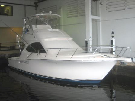 39' Tiara Convertible